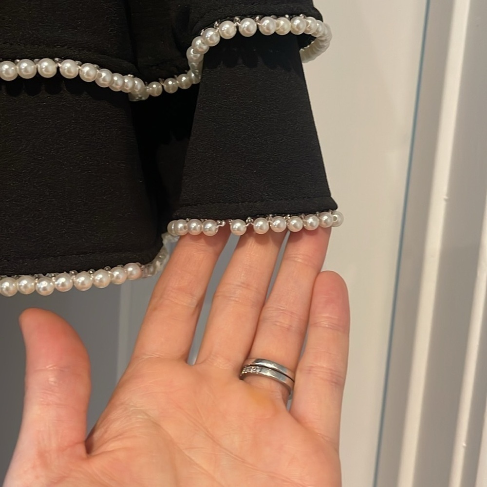 Calvin Klein tiered bell sleeve dress with pearls 4 - Picture 5 of 8